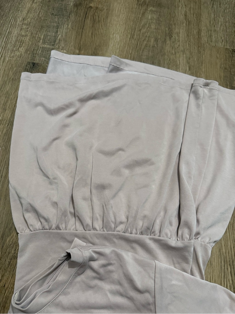 American Eagle Ruffle Top - Picture 4 of 5